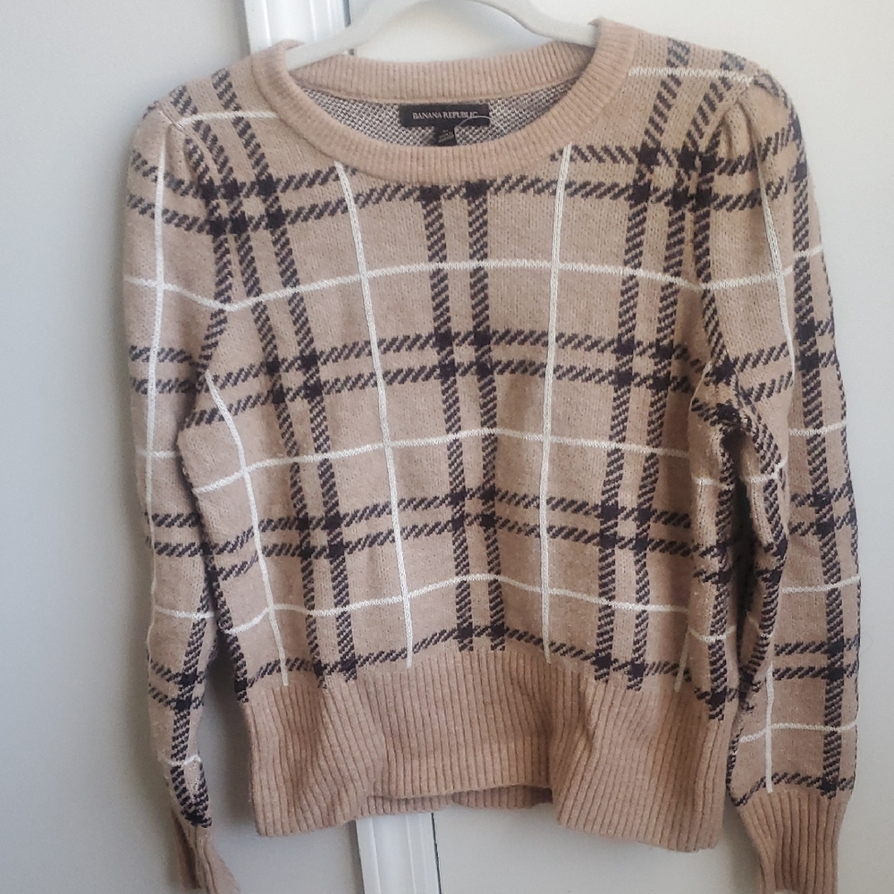 Banana Republic Beige and Dark Brown Plaid Women's Sweater